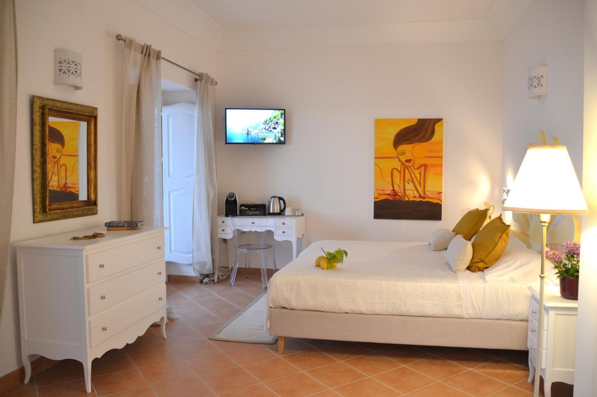 Villa Santa Chiara Positano Suites Екстериор снимка